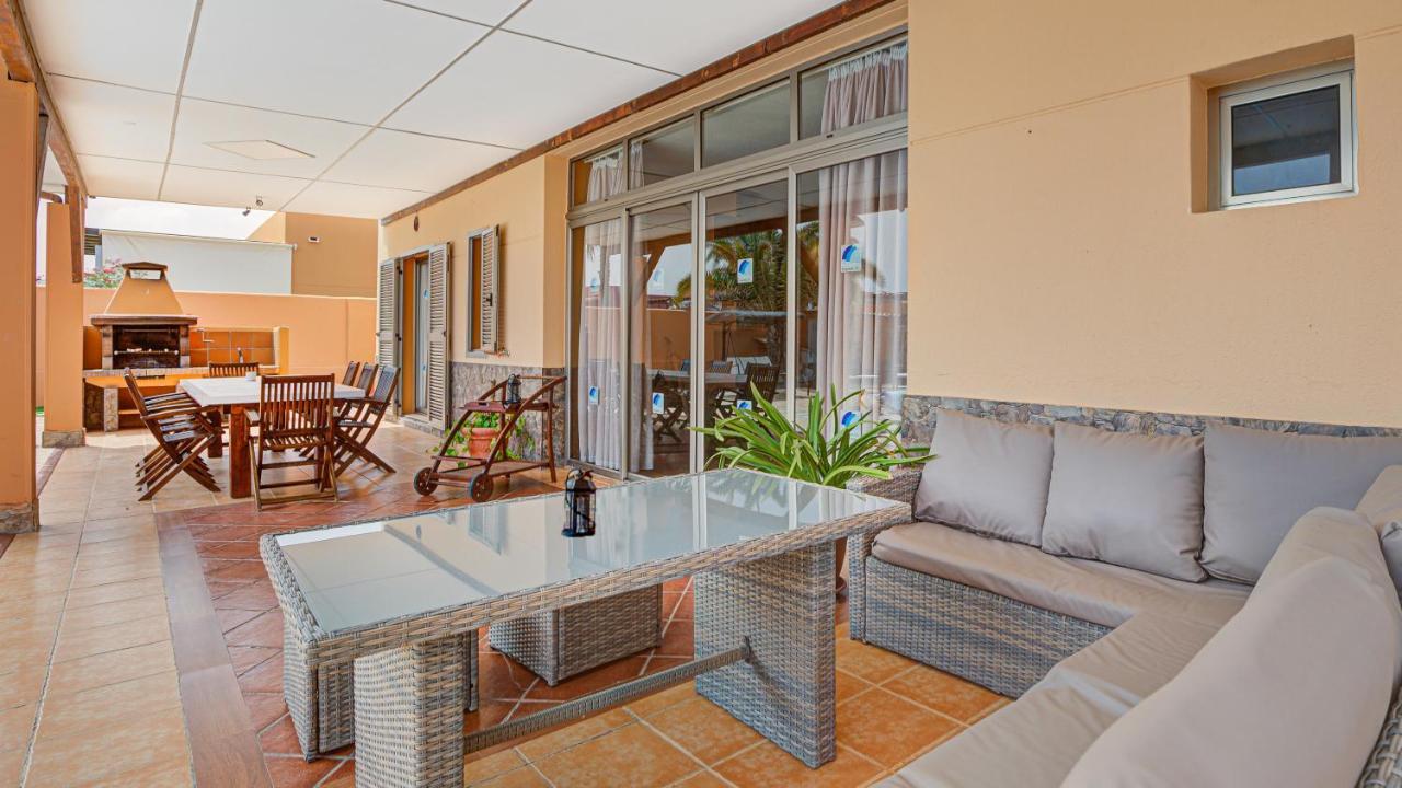 Villa Susi Калета де Фусте Екстериор снимка