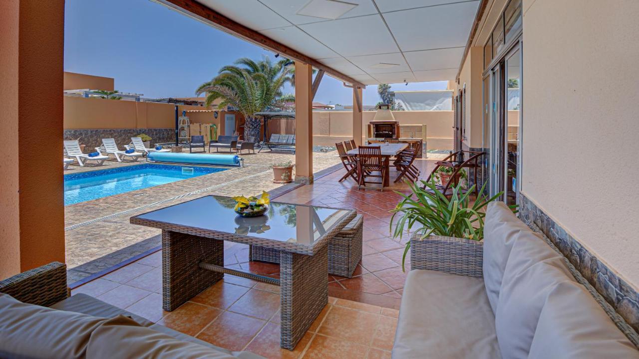 Villa Susi Калета де Фусте Екстериор снимка